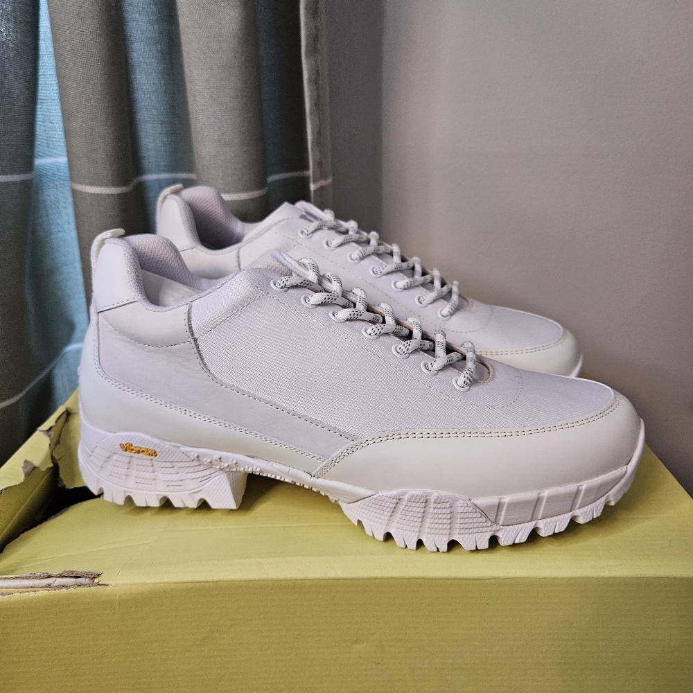 NEW J.Lindeberg Hiker Sneaker White Chunky Mens Trail Shoes EU 42 | US 9 Vibram